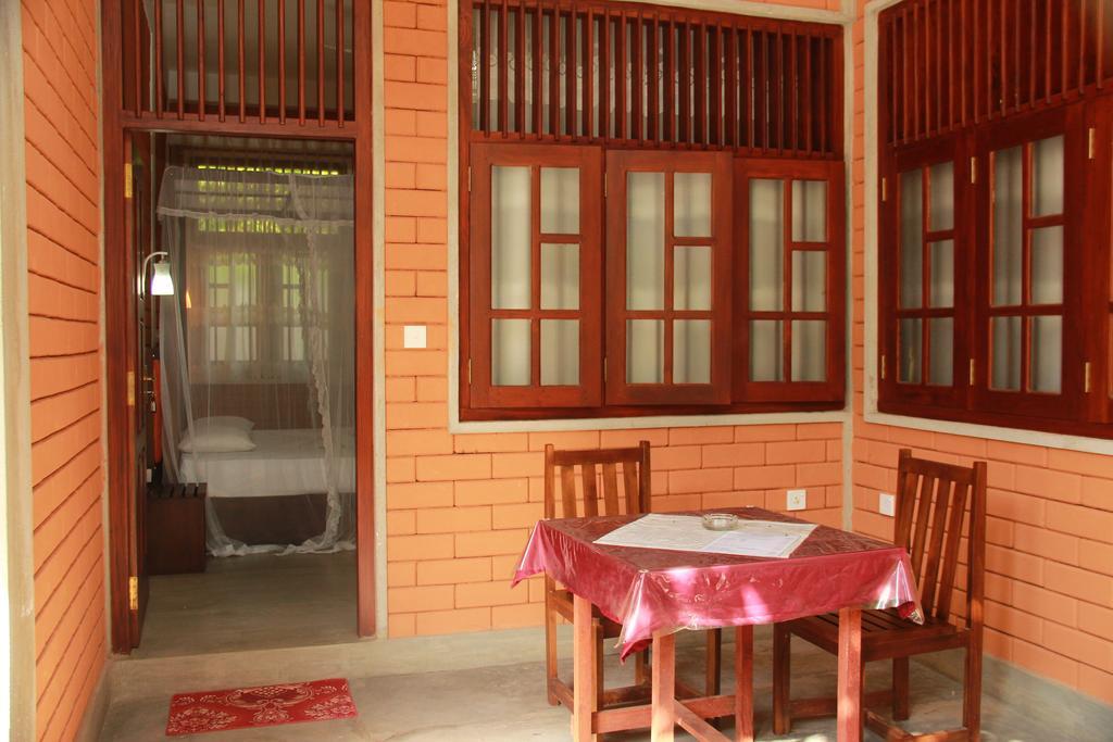 Eco Square Resort Mirissa Exterior photo
